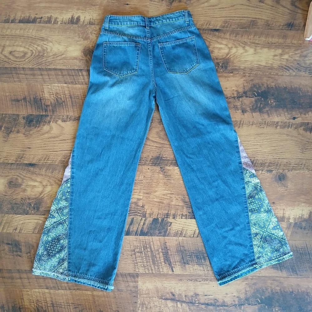 Easel Los Angeles Pieced Bandana Patchwork Fabric Flared Jeans Size S - Picture 14 of 16